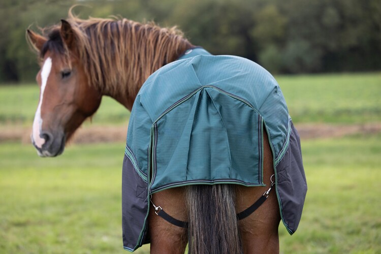 DKR Sports Regendeken Big Neck met fleece