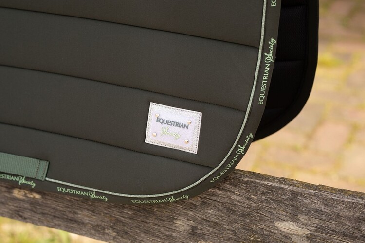Harry's Horse Zadeldek Sporty Everest