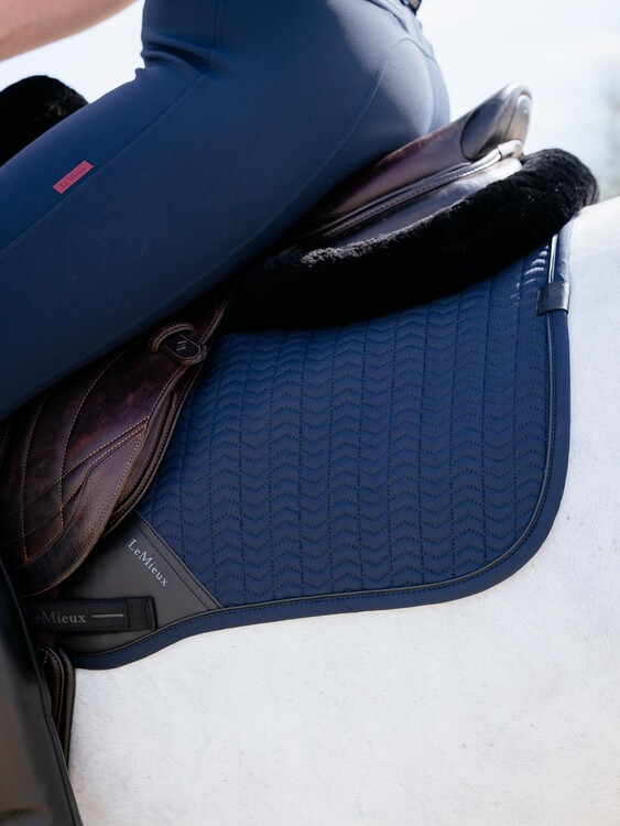 LeMieux Zadeldek Essence Soft-Shell Eurojump