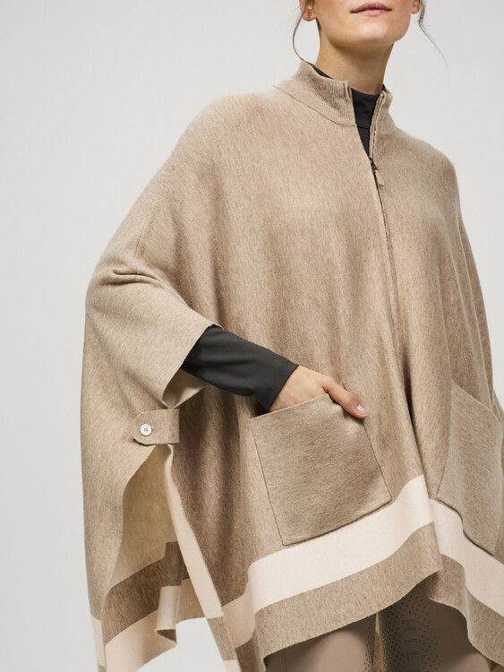 Tommy Hilfiger Greenwood Knit Cape 