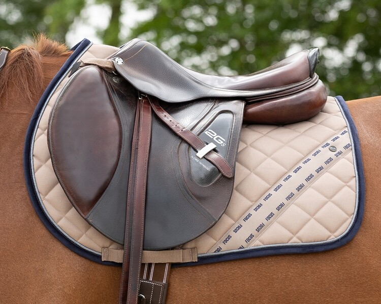 QHP Zadeldek Summer focus