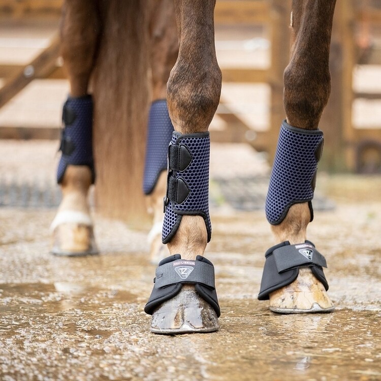 Equilibrium Tri Zone All Sports Boots beenbeschermers