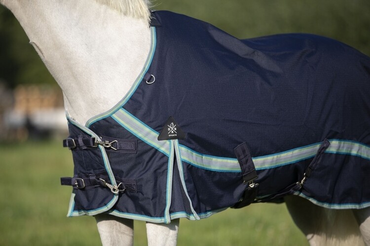 DKR Sports Mini Regendeken Luxe 0grs