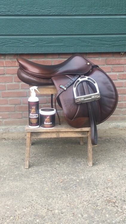NAF Leather saddle soap 250gr