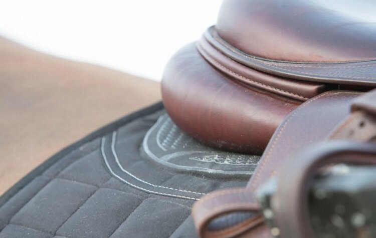 LeMieux Zadeldek X-grip Dressage Square