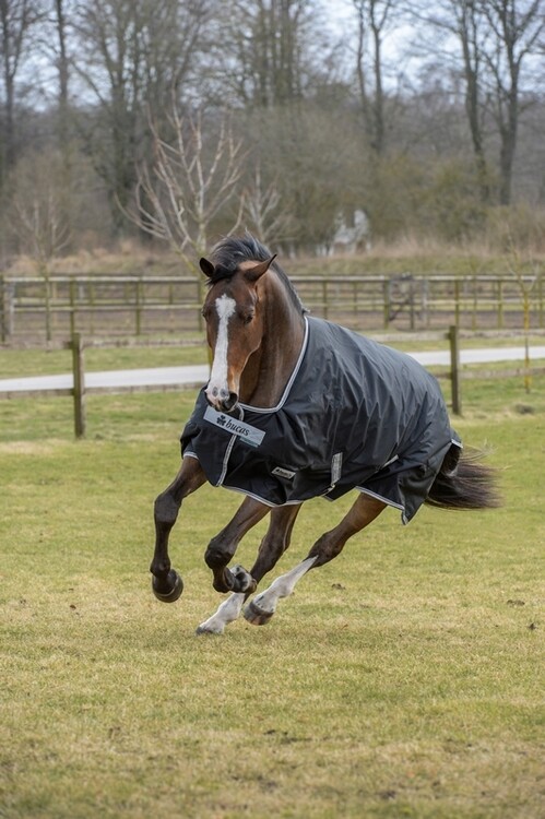 Bucas Anniversay Turnout Silk Feel 50gr Winterrug